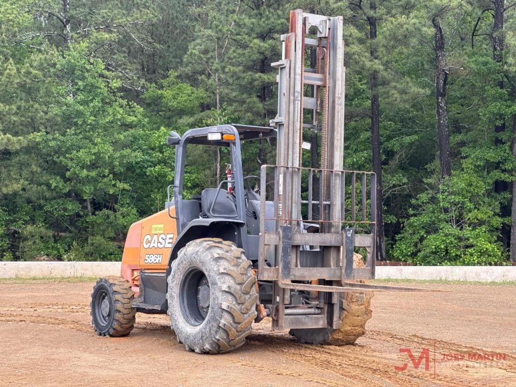 2018 Case 586H Equipment Image0
