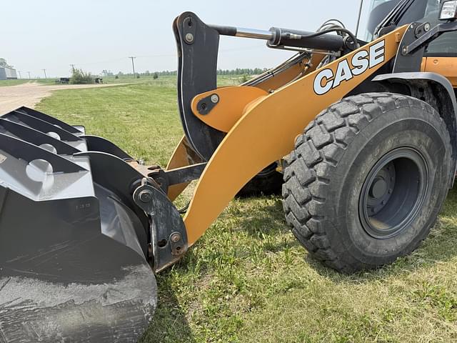Image of Case 621G XR equipment image 2