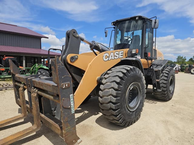 Image of Case 921G equipment image 2