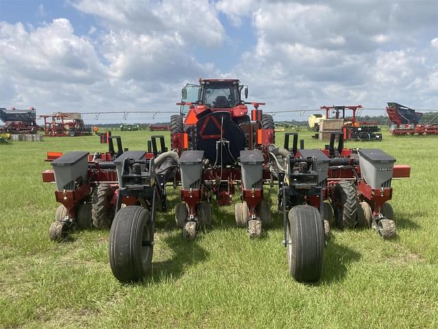 Image of Case IH 1215 equipment image 3