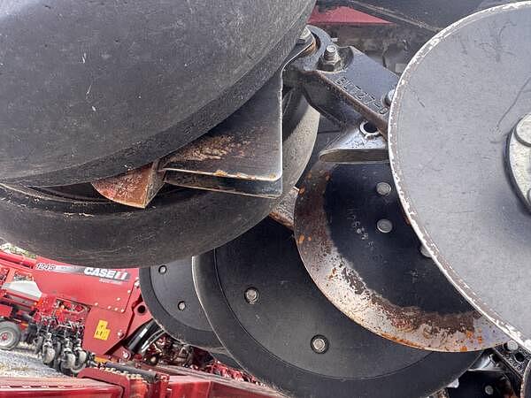 Image of Case IH 1245 equipment image 4