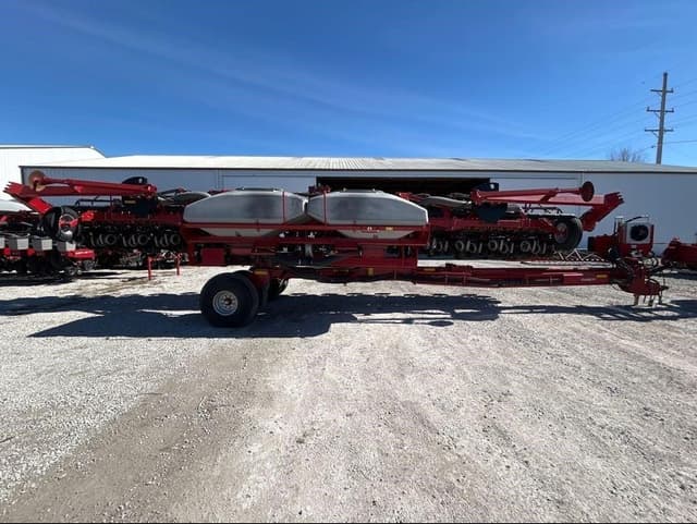 Image of Case IH 1245 equipment image 1