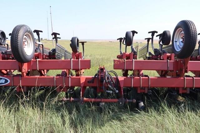 Image of Case IH 1830 equipment image 2