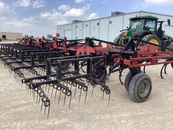 Image of Case IH 200 equipment image 4
