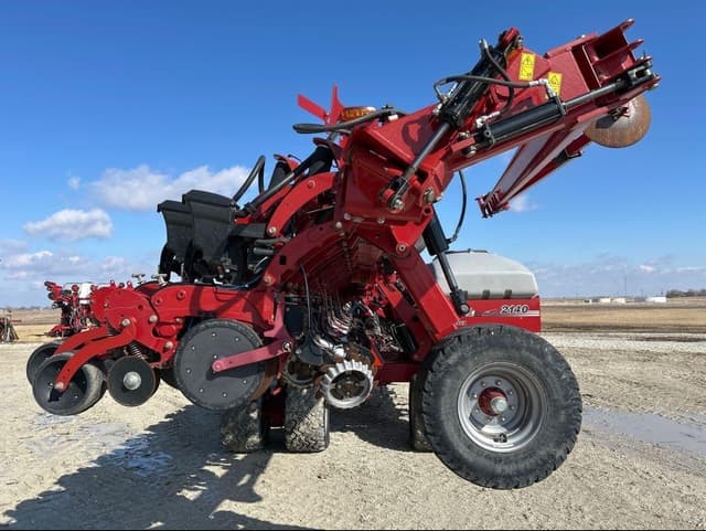Image of Case IH 2140 equipment image 4