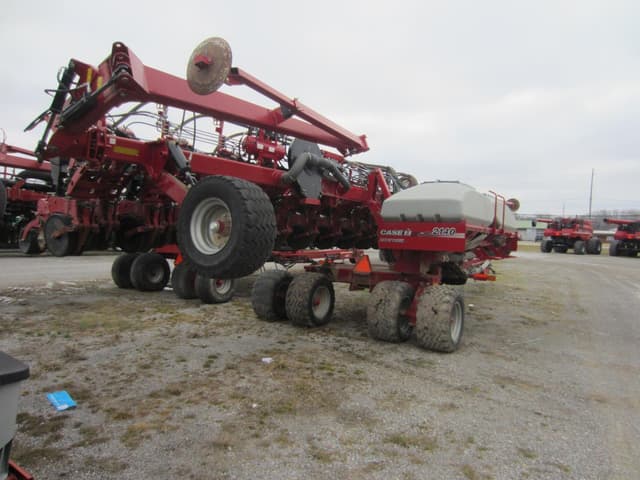 Image of Case IH 2140 equipment image 2