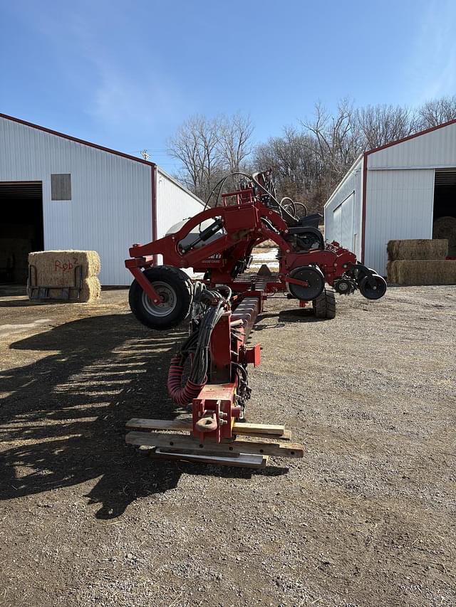 Image of Case IH 2140 equipment image 1