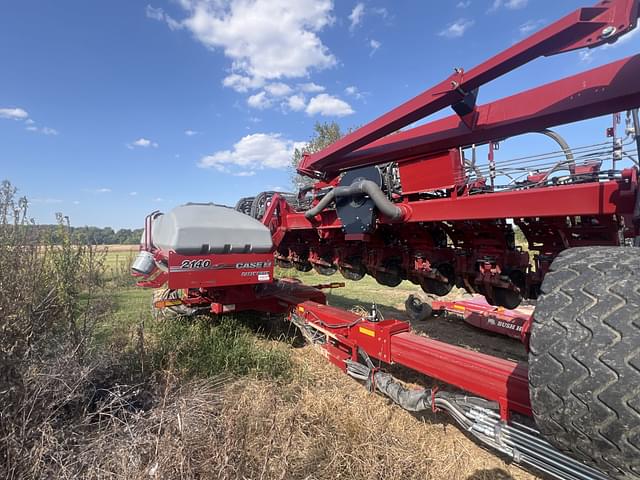 Image of Case IH 2140 equipment image 1