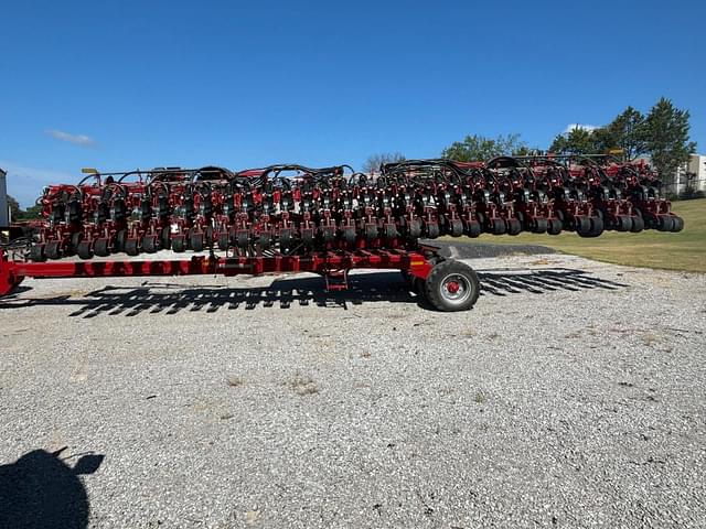 Image of Case IH 2140 equipment image 4