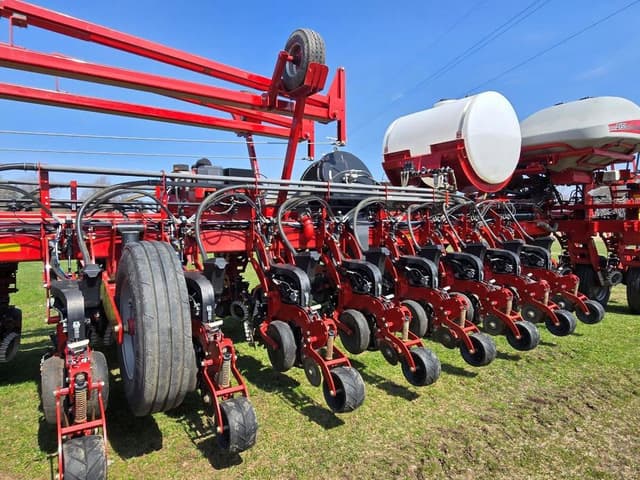 Image of Case IH 2150 equipment image 1
