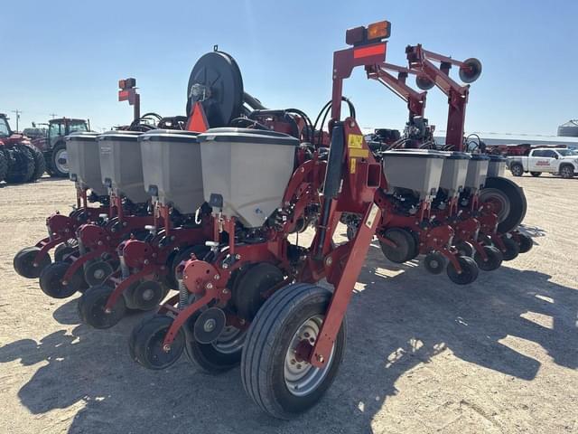 Image of Case IH 2150 equipment image 4