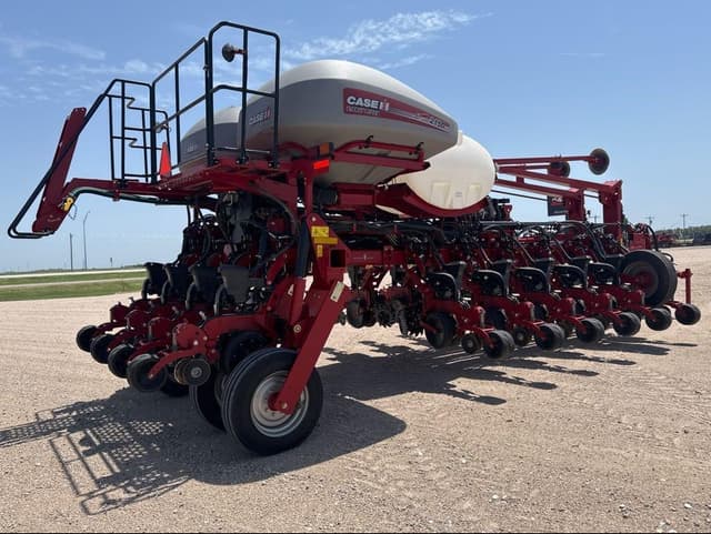 Image of Case IH 2150 equipment image 2