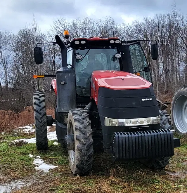 Image of Case IH Magnum 310 equipment image 3