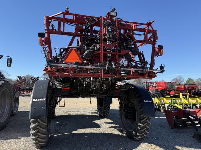 Image of Case IH Patriot 3340 equipment image 3