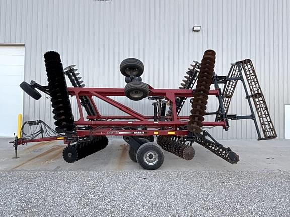 Image of Case IH 335VT Primary image