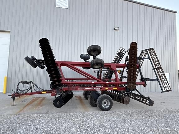 Image of Case IH 335VT equipment image 1