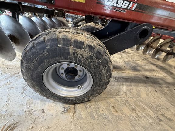 Image of Case IH 345 equipment image 2