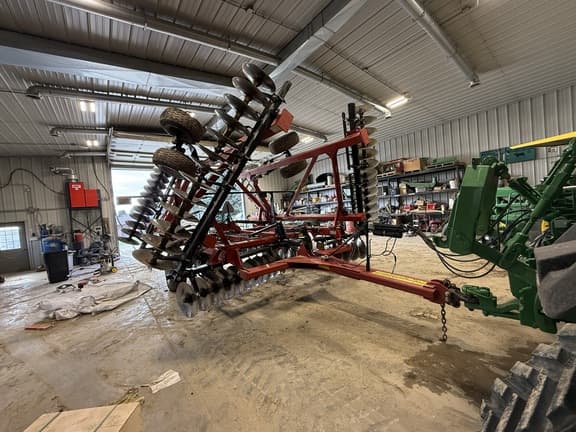 Image of Case IH 345 equipment image 1