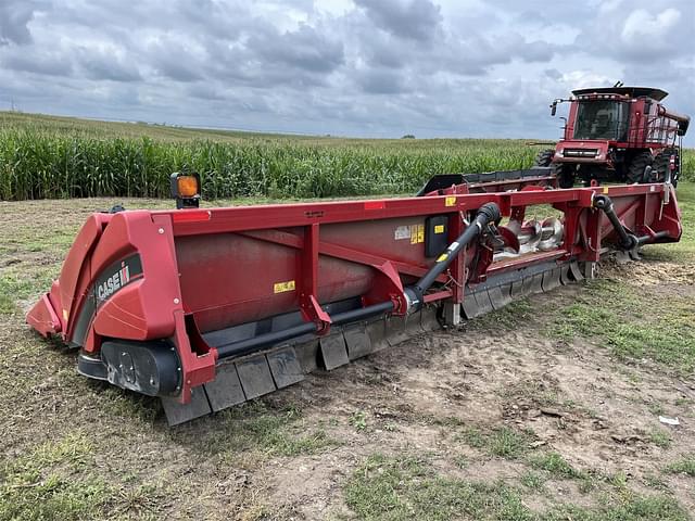 Image of Case IH 4412 equipment image 2