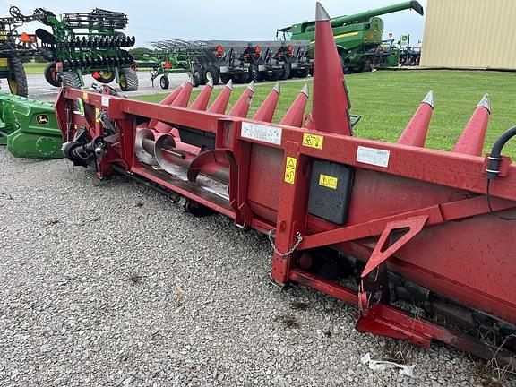 Image of Case IH 4412 equipment image 2