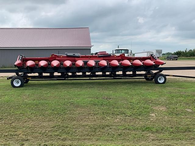 Image of Case IH 4412F equipment image 4