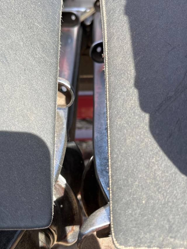 Image of Case IH 4412 equipment image 4