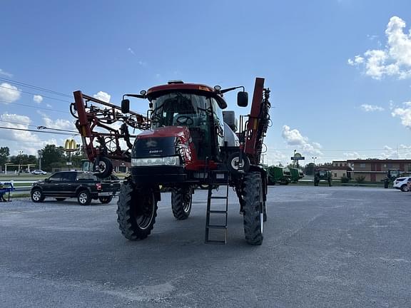 Image of Case IH Patriot 4440 equipment image 1