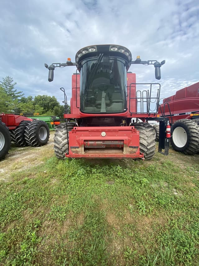 Image of Case IH 5140 equipment image 3