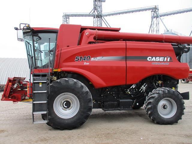 Image of Case IH 5140 equipment image 2