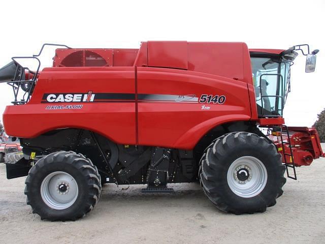 Image of Case IH 5140 equipment image 3