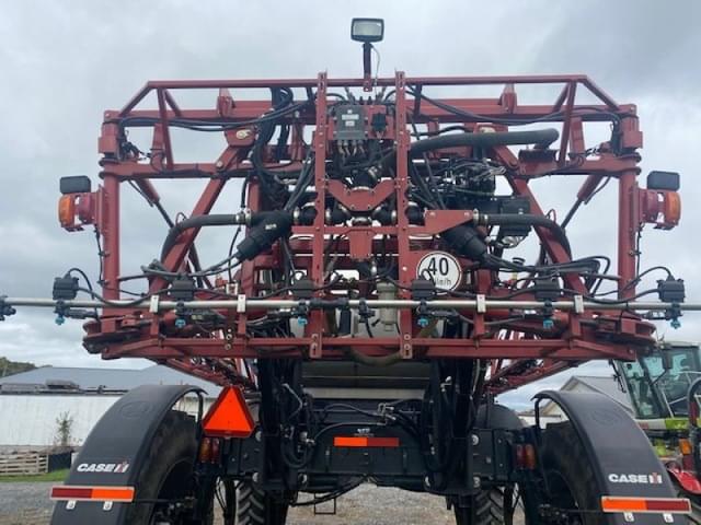 Image of Case IH 5550 Trident equipment image 4