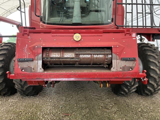 Image of Case IH 6140 equipment image 2