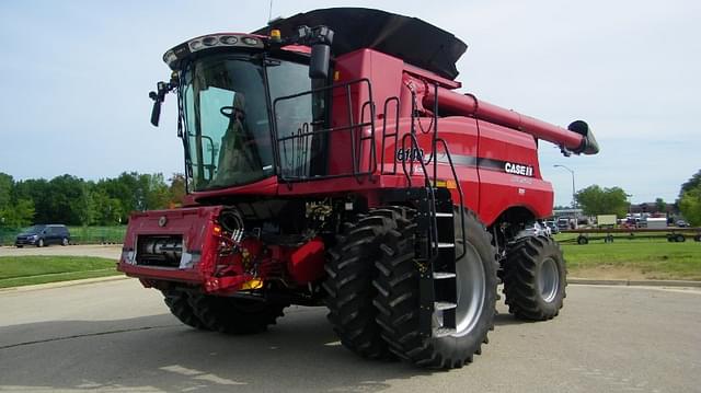 Image of Case IH 6140 equipment image 2