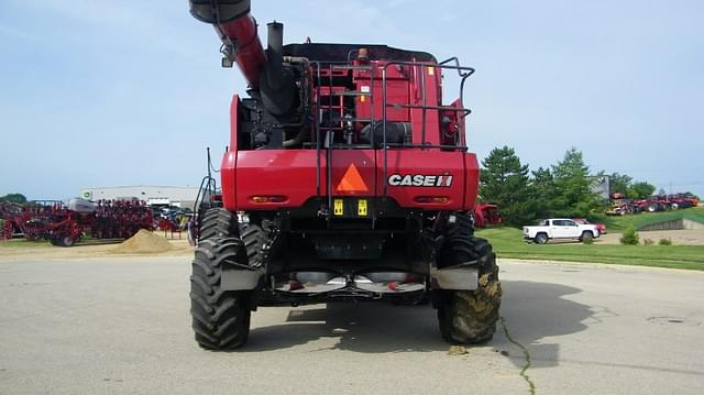 Image of Case IH 6140 equipment image 4