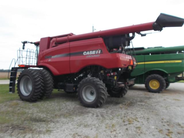 Image of Case IH 7140 equipment image 4