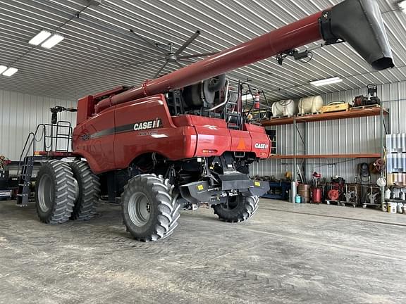 Image of Case IH 7240 equipment image 1