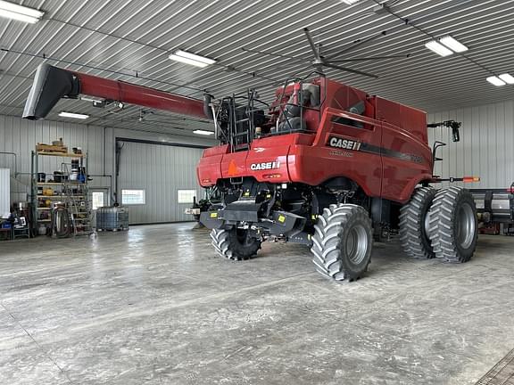 Image of Case IH 7240 equipment image 3