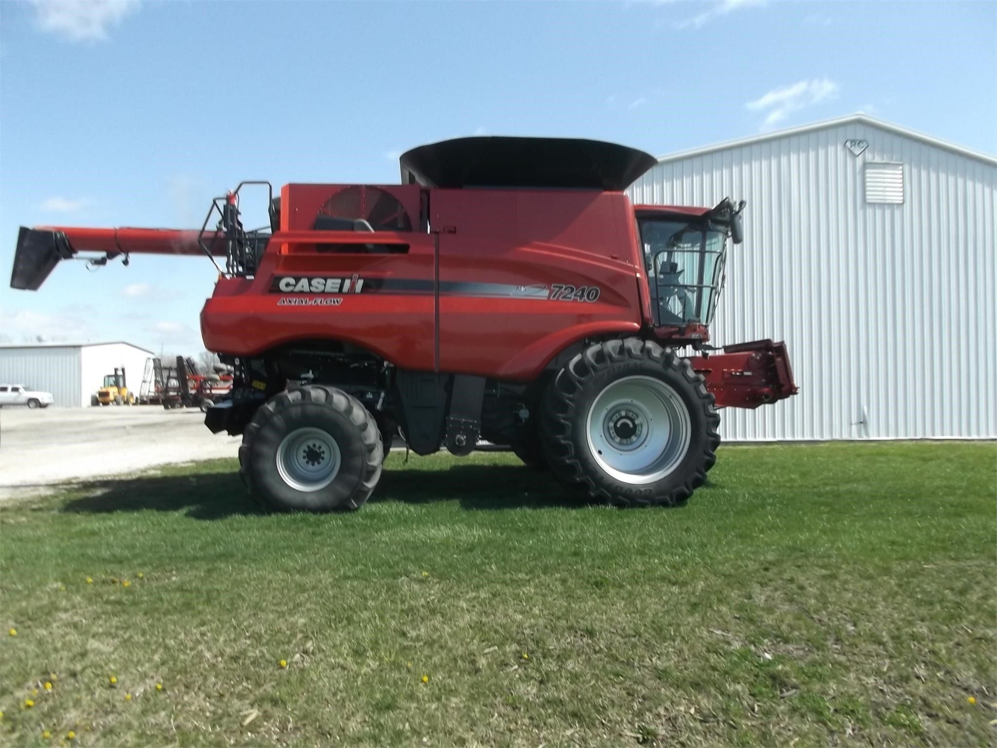 2018 Case IH 7240 Equipment Image0