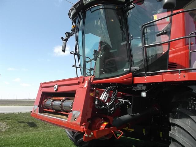 Image of Case IH 7240 equipment image 2