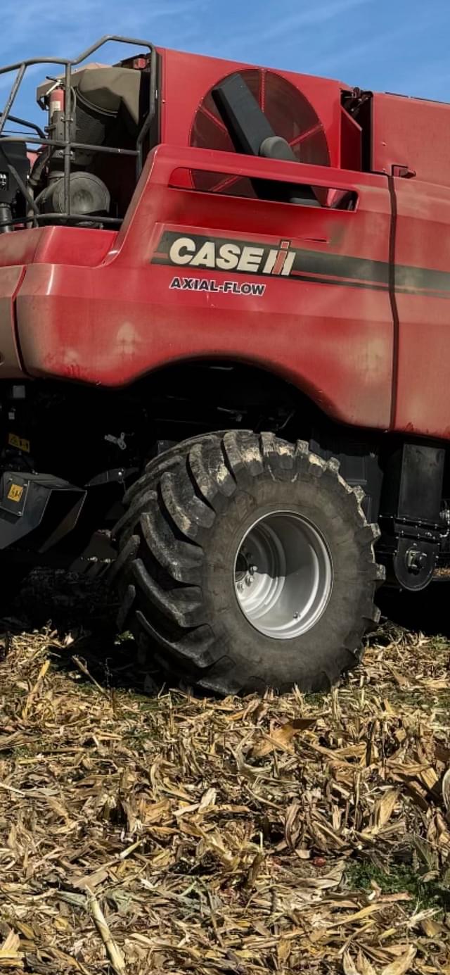 Image of Case IH 7240 equipment image 3