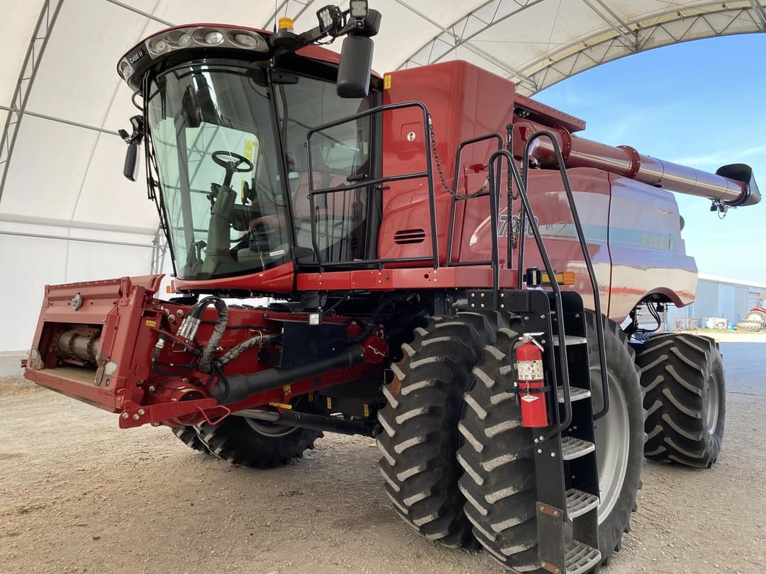 Image of Case IH 7240 Primary image