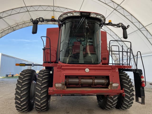 Image of Case IH 7240 equipment image 1