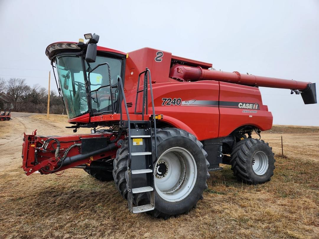 Image of Case IH 7240 Primary Image