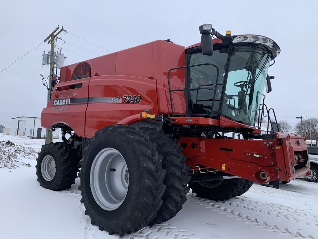 2018 Case IH 7240 Equipment Image0