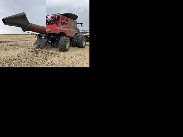 Image of Case IH 8240 equipment image 4