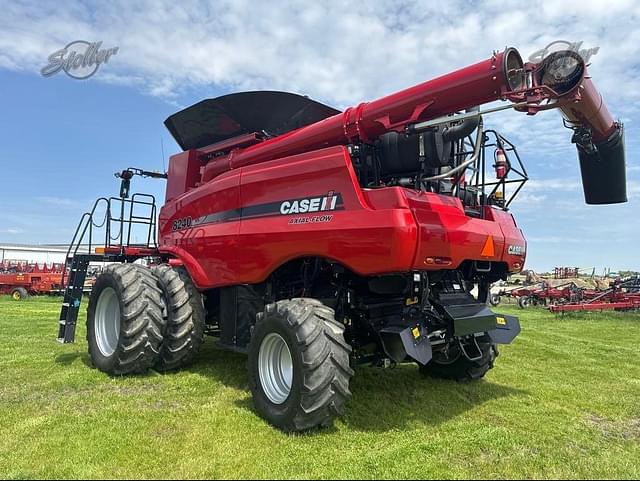 Image of Case IH 8240 equipment image 4