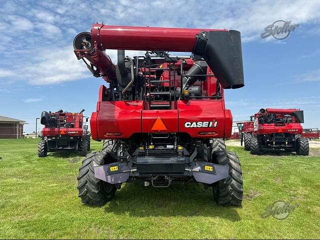 Image of Case IH 8240 equipment image 3