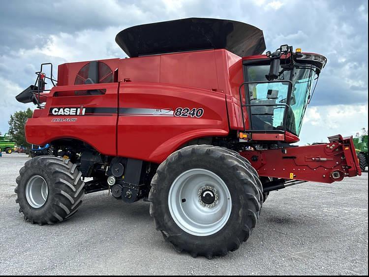 Image of Case IH 8240 Primary image