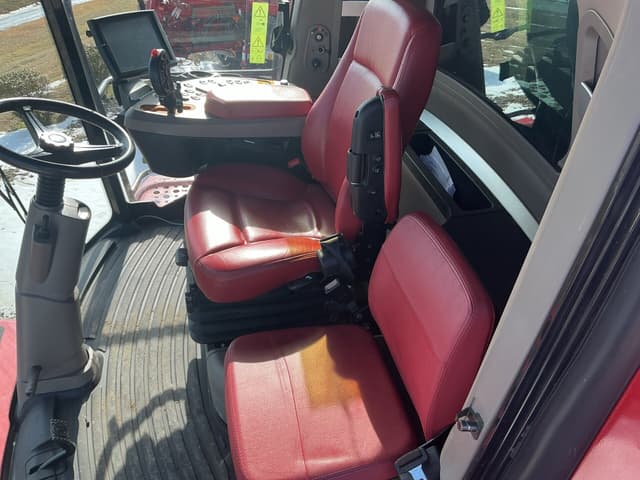 Image of Case IH 8240 equipment image 4
