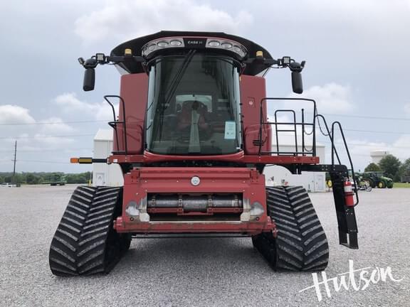 Image of Case IH 8240 equipment image 1